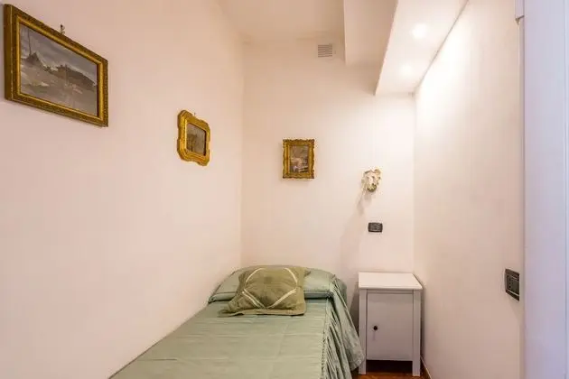 Grand Tek Büyük Yataklı Oda