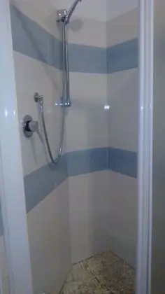 Oda, Özel Banyo (External)