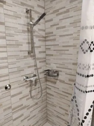 Superior Stüdyo, 1 Büyük (Queen) Boy Yatak