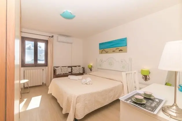 Standard Ev, Birden Çok Yatak, 2 Banyolu, Bahçeli (La Casa Di Farina With Pool)