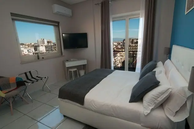 Deluxe Tek Büyük Yataklı Oda, Balkon, Deniz Manzaralı