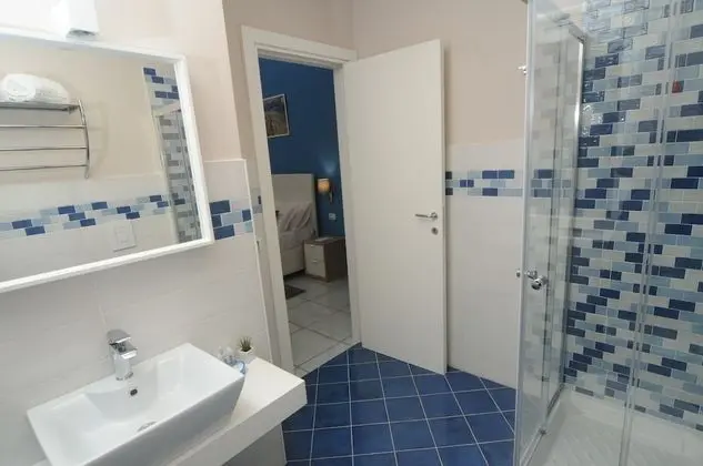 Deluxe Tek Büyük Yataklı Oda, Balkon, Deniz Manzaralı