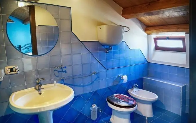 Tek Büyük veya İki Ayrı Yataklı Oda