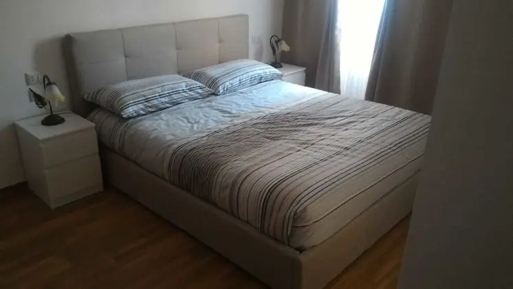 Tek Büyük Yataklı Oda, 1 Büyük (Queen) Boy Yatak