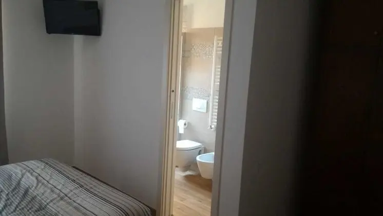 Tek Büyük Yataklı Oda, 1 Büyük (Queen) Boy Yatak