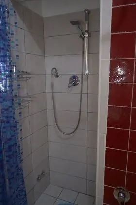 Classic Tek Büyük Yataklı Oda