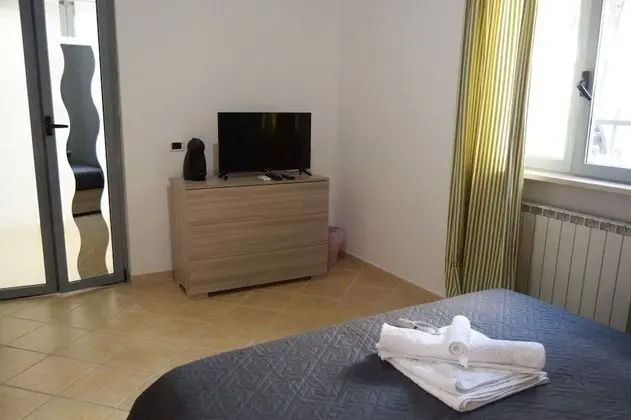 Tek Büyük Yataklı Oda