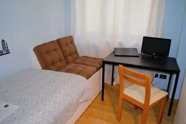 Tek Kişilik Oda, Ortak Banyo