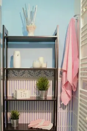 Tek Kişilik Oda, Ortak Banyo