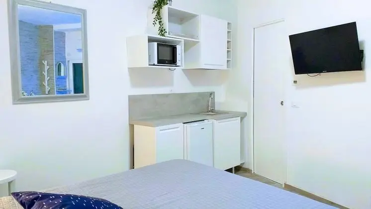 Standard Tek Büyük Yataklı Oda