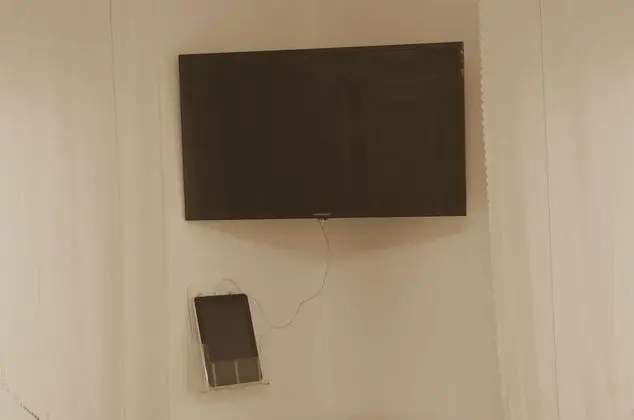 Tek Büyük veya İki Ayrı Yataklı Oda, Banyolu/Duşlu (Angeli)