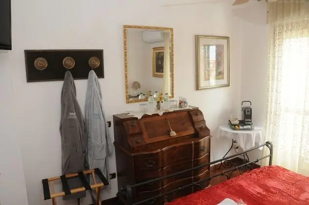 Tek Büyük Yataklı Oda, Özel Banyo (Rondini)