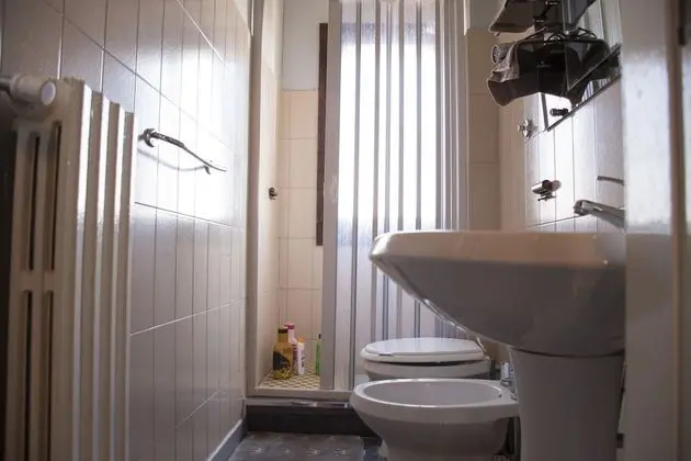 Standard Tek Büyük Yataklı Oda, Ortak Banyo