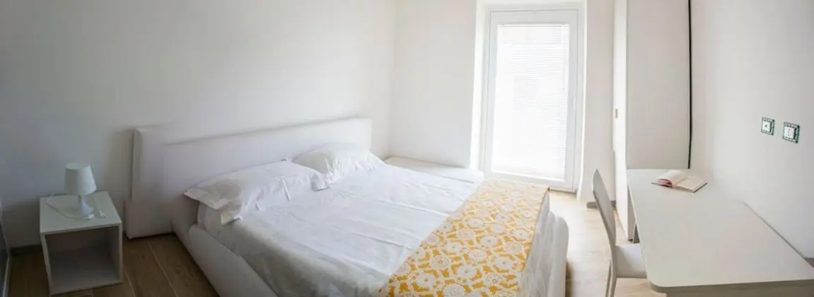 Tek Büyük Yataklı Oda, Avlu Manzaralı