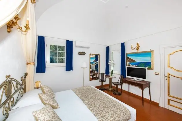 Tek Büyük Yataklı Oda, Bahçe Manzaralı (Cabarete Room)