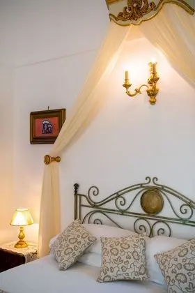 Tek Büyük Yataklı Oda, Bahçe Manzaralı (Cabarete Room)