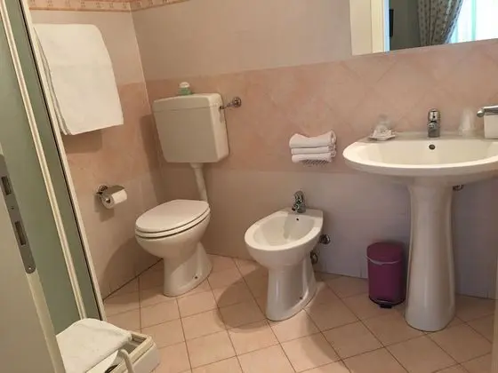 Superior Tek Büyük Yataklı Oda, Bahçe Manzaralı