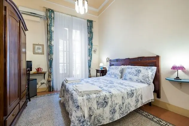 Tek Büyük veya İki Ayrı Yataklı Oda