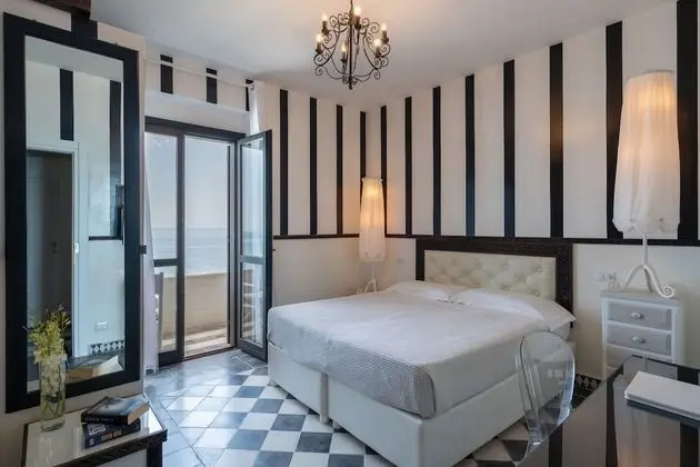 Standard Tek Büyük Yataklı Oda, Balkon, Deniz Manzaralı