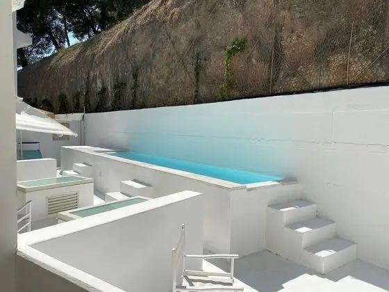 Standard Tek Büyük Yataklı Oda (beach access)