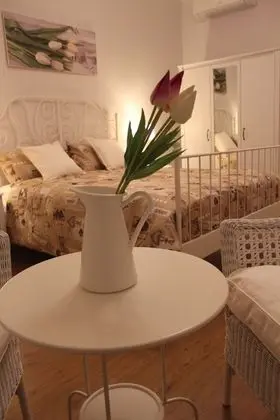 Standard Tek Büyük Yataklı Oda, Ortak Banyo