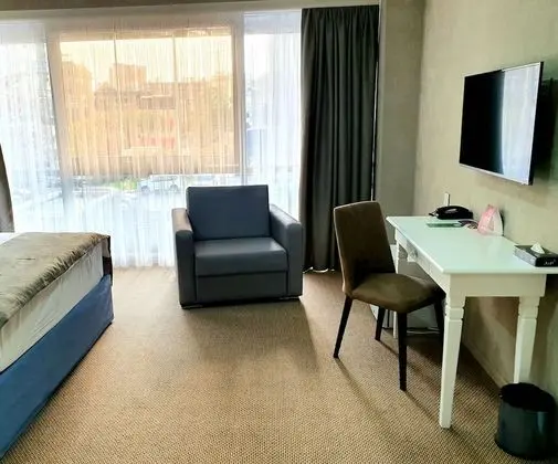 Deluxe Üç Kişilik Oda