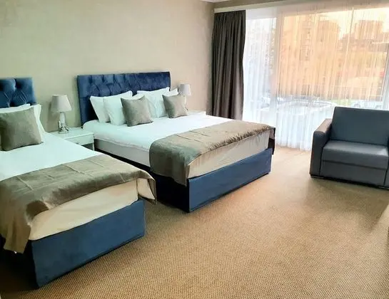 Deluxe Üç Kişilik Oda