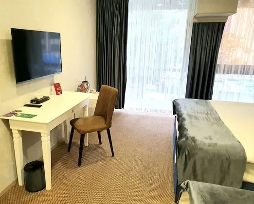 Deluxe Üç Kişilik Oda