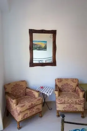 Tek Büyük Yataklı Oda, Ortak Banyo, Deniz Manzaralı