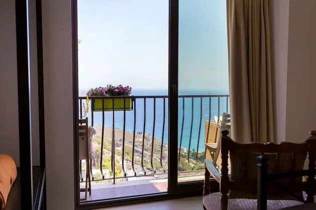 Tek Kişilik Oda, Ortak Banyo, Deniz Manzaralı