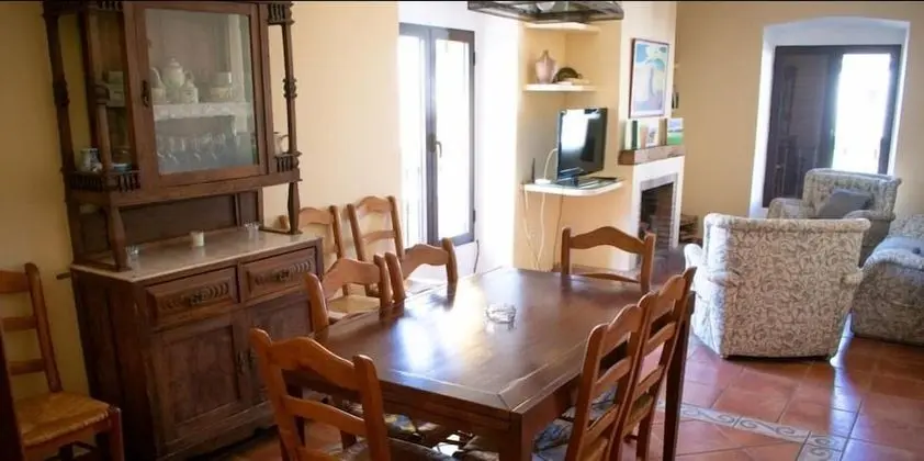 Ev, Birden Çok Yatak Odası (Planta baja)