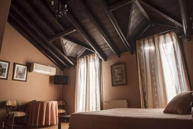 Superior Tek Büyük Yataklı Oda