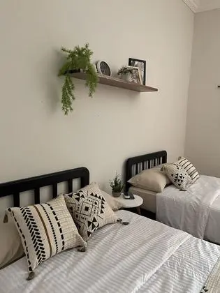 Basic Tek Büyük veya İki Ayrı Yataklı Oda
