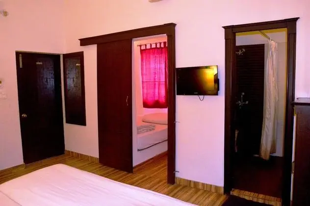 Luxury Oda, 1 En Büyük (King) Boy Yatak