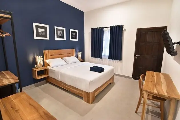 Deluxe Tek Büyük Yataklı Oda