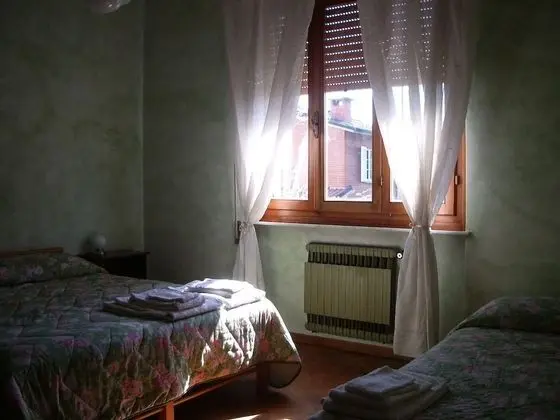Basic Üç Kişilik Oda, Özel Banyo