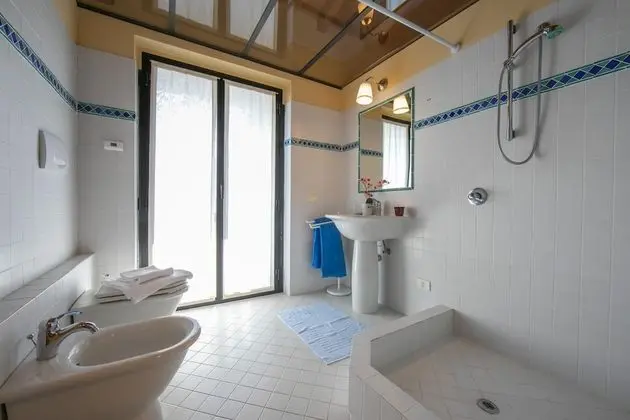 Family Villa, Birden Çok Yatak, Dağ Yamacı (La Casa nel Borgo)