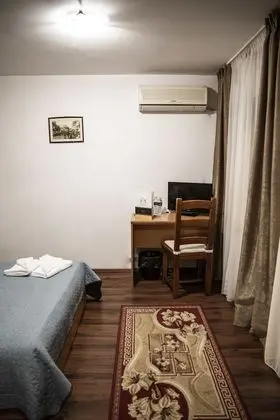 Basic Tek Büyük Yataklı Oda, 1 Çift Kişilik Yatak