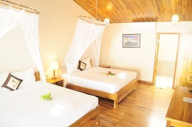 Family Bungalov, Sigara İçilmez, Avlu