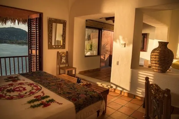 Oceanfront Deluxe Grand Suite