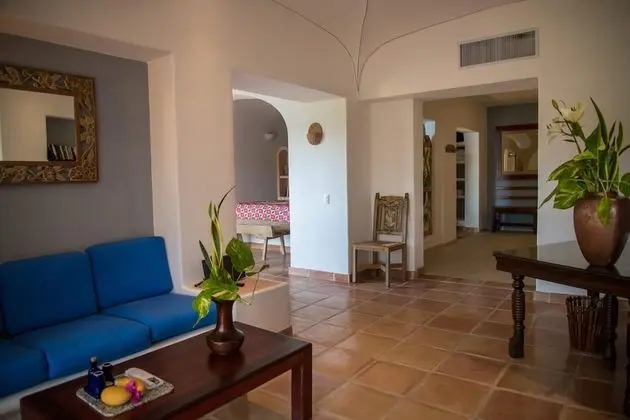 Oceanfront Deluxe Grand Suite