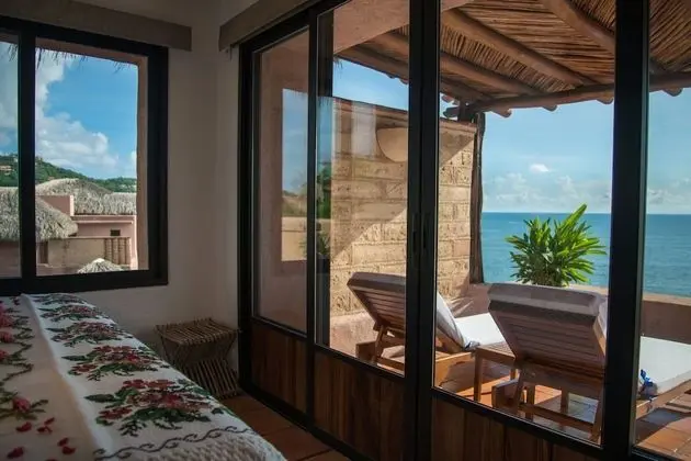 Oceanfront Terrace Suite