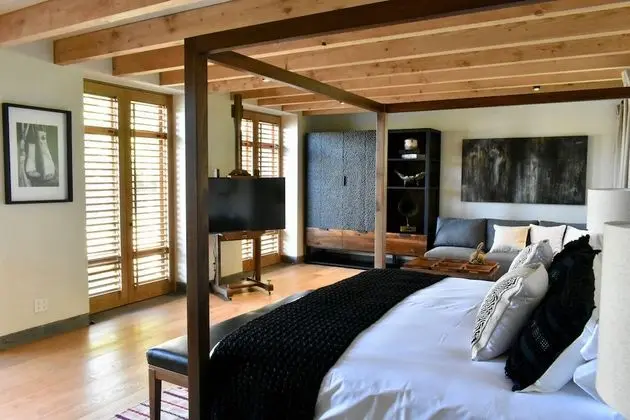 Suite 5