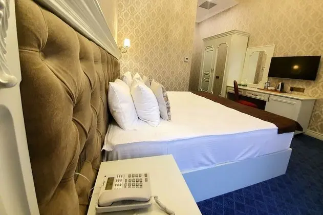 Deluxe Tek Büyük veya İki Ayrı Yataklı Oda, Balkon