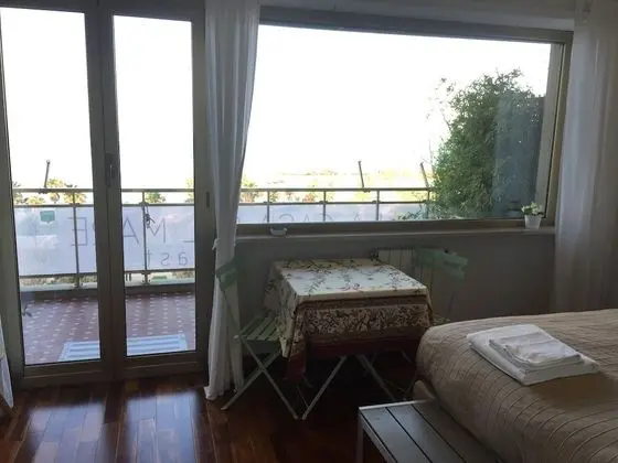 Superior Süit, Denize Bakan