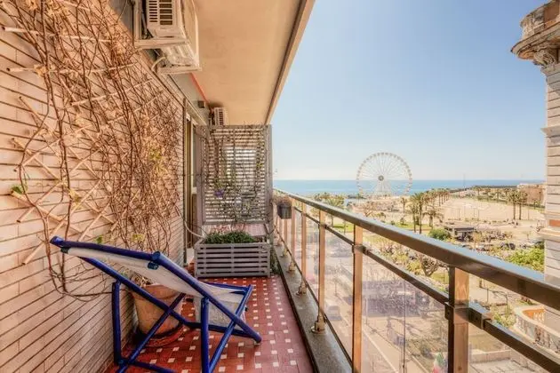 Tek Büyük Yataklı Oda, Özel Banyo, Deniz Manzaralı (External)