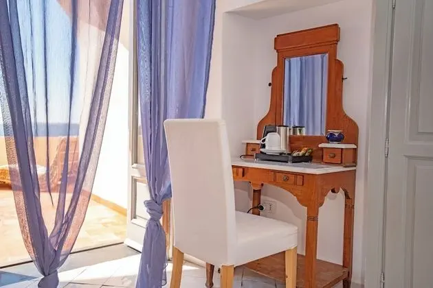Standard Tek Büyük veya İki Ayrı Yataklı Oda