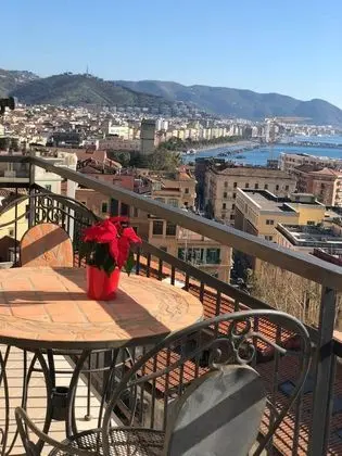 Deluxe Tek Büyük Yataklı Oda, Sigara İçilmez, Deniz Manzaralı (Verde)