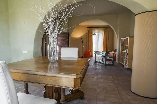 Design Tek Büyük Yataklı Oda, Bahçe Manzaralı