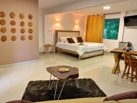 Luxury Tek Büyük Yataklı Oda, 1 En Büyük (King) Boy Yatak, Balkon